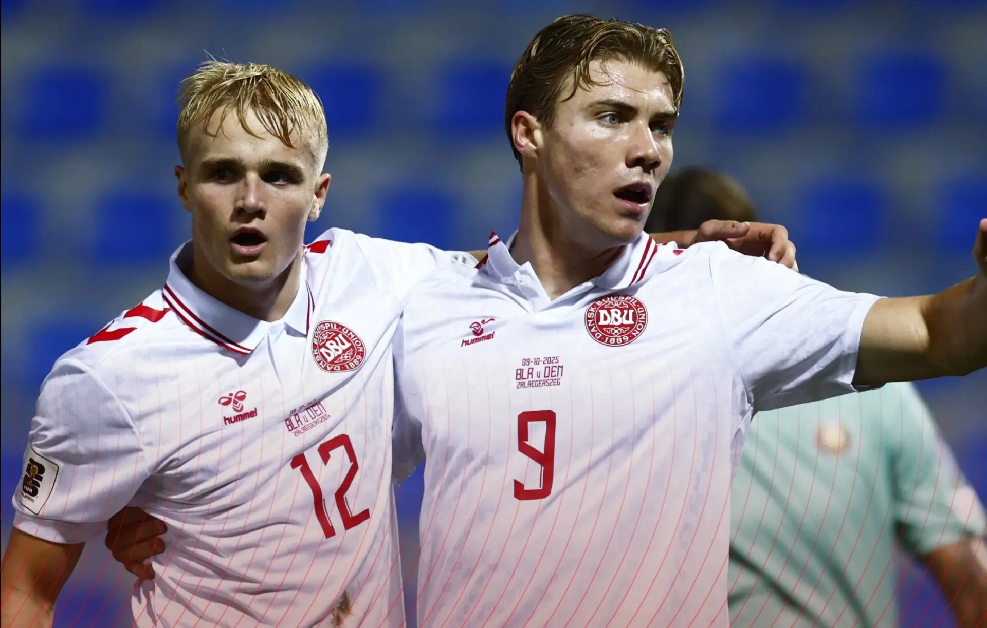 Brian Riemer elogia adaptação de Rasmus Højlund ao Nápoles